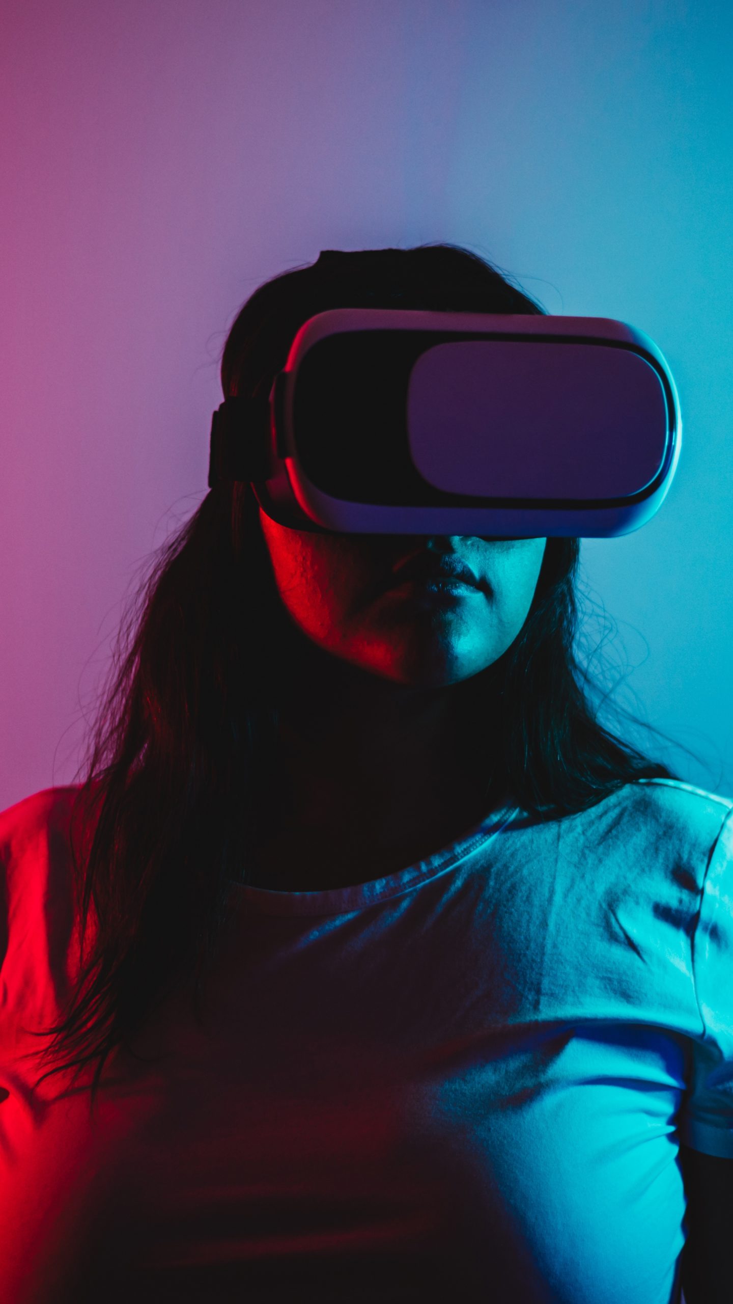 tjej med vr goggles - IT